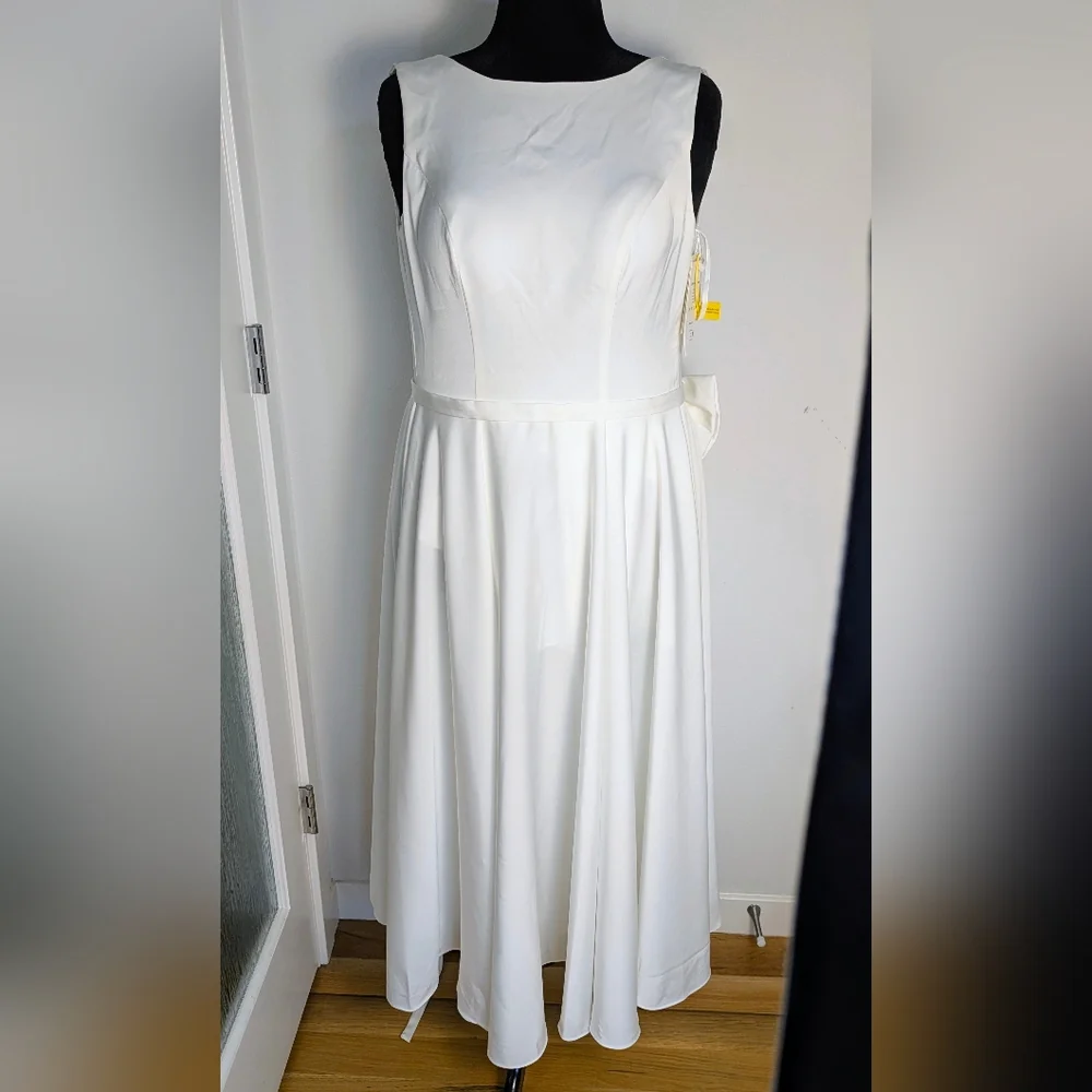 Off White Boatneck Midi Wedding Dress Romantic Lace-Up Back and bow Sz 6 NEW - Picture 3 of 16